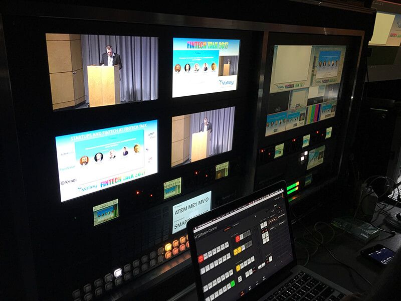 A/V setup multiple screens